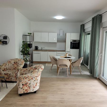 Villa Loe Villach Buitenkant foto