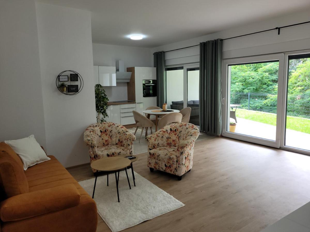 Villa Loe Villach Buitenkant foto